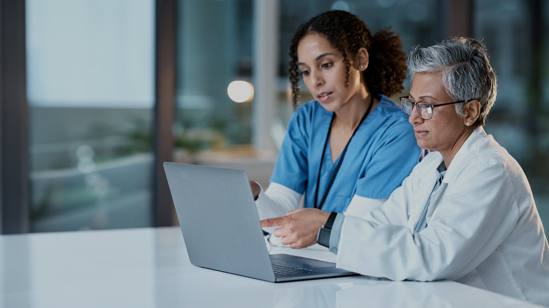 Cloud Migration for Life Sciences Data: A new competitive imperative in Life Sciences for Data-Driven Intelligent Commercial Operations