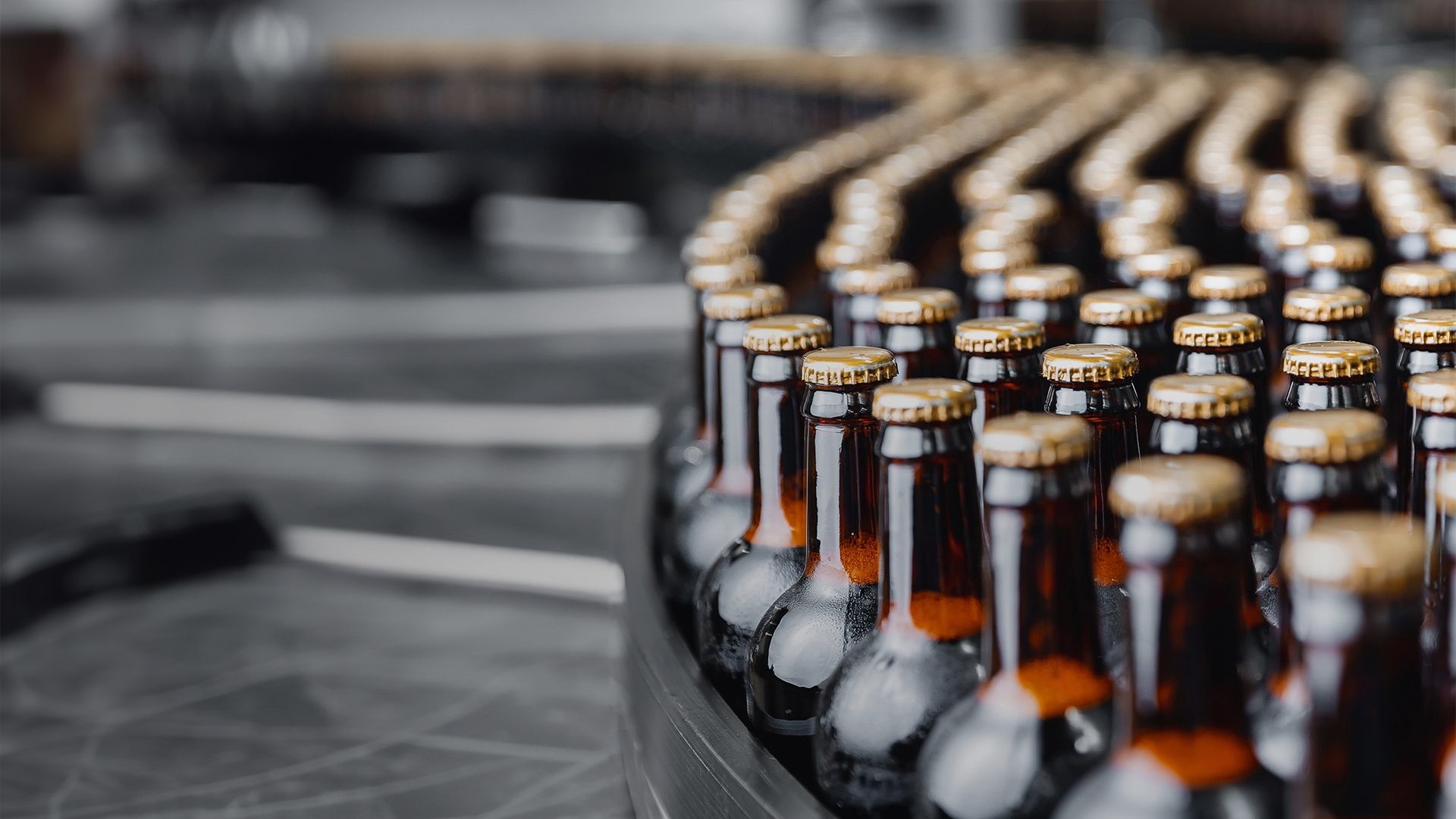 Azure Cloud Transformation for a Retail & Consumer Packaged Goods Company 