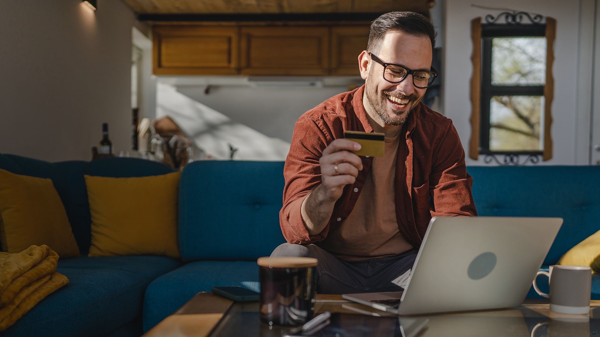 Enhancing E-commerce Experience Through Customer Service Excellence 
