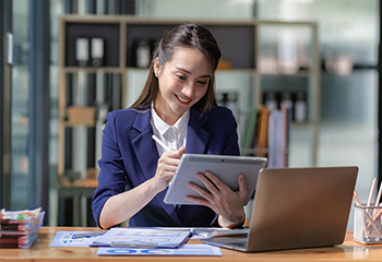 Financial Services Solutions for Growth and Efficiency 