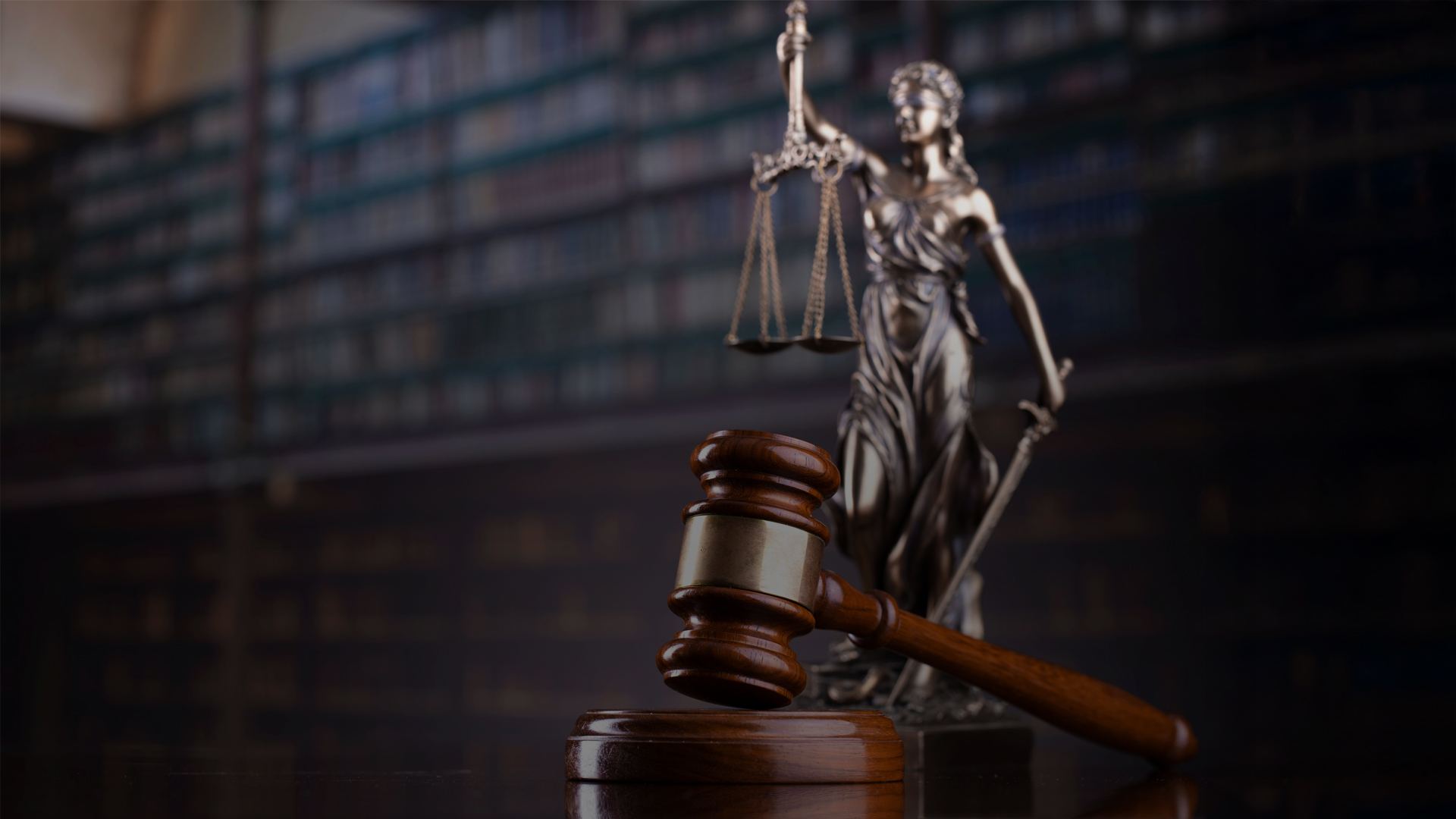 HR Modernization on Oracle Cloud Infrastructure for a Global Law Firm